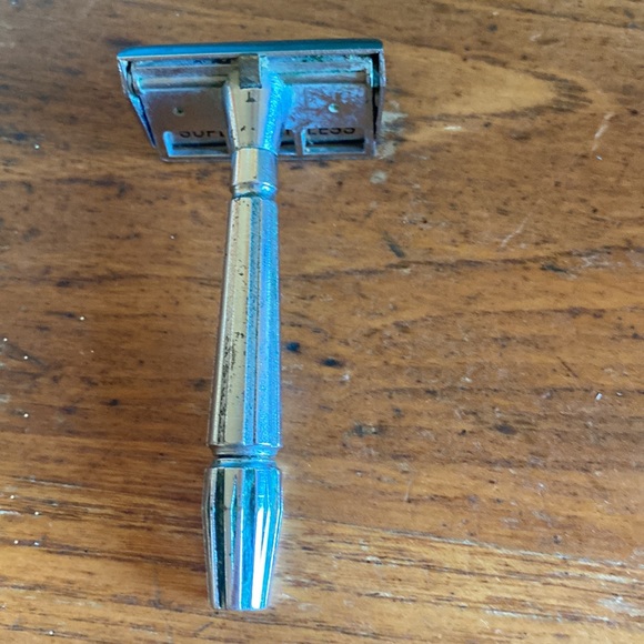 Vintage GEM Micromatic USA Art Deco chrome finish single blade hand held razor - Picture 5 of 9